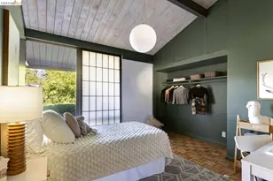 81 Elysian Fields Dr, Oakland, CA 94605 - Photo 26