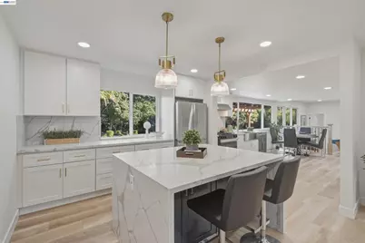 92 Dubost Ct, Danville, CA 94526 - Photo 8