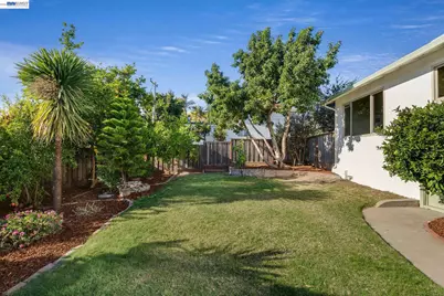 3636 Arcadian Dr, Castro Valley, CA 94546 - Photo 52