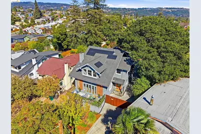 5056 Fairfax Ave, Oakland, CA 94601 - Photo 6