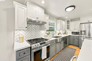 5056 Fairfax Ave, Oakland, CA 94601 - Photo 16