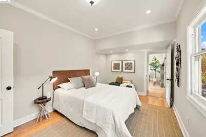 5056 Fairfax Ave, Oakland, CA 94601 - Photo 22