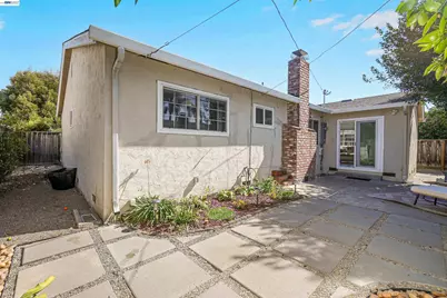 25825 Belhaven St, Hayward, CA 94545 - Photo 46