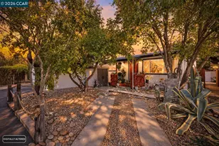 2759 Warner Ln, Pleasant Hill, CA 94523 - Photo 18