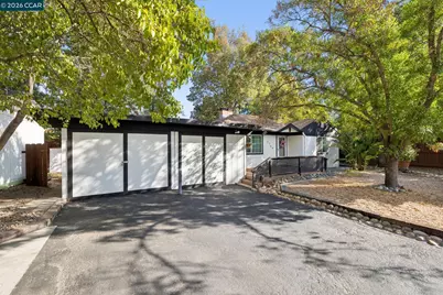 2759 Warner Ln, Pleasant Hill, CA 94523 - Photo 2