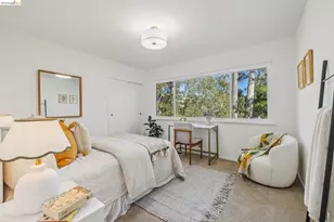 7094 Pinehaven Rd, Oakland, CA 94611 - Photo 22