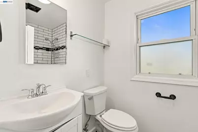 2773 25th Ave., Oakland, CA 94601 - Photo 20
