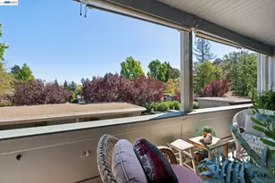 1549 Oakmont Dr, Walnut Creek, CA 94595 - Photo 20