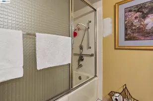 1549 Oakmont Dr, Walnut Creek, CA 94595 - Photo 28