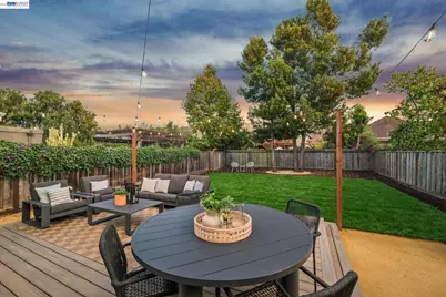 3868 Greenwood Ave, Oakland, CA 94602 - Photo 2