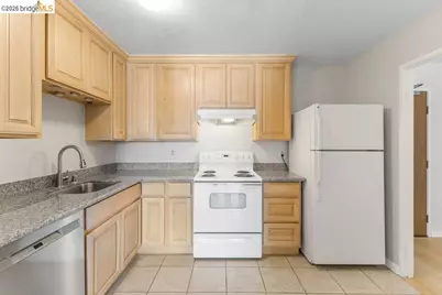 555 Pierce St #804, Albany, CA 94706 - Photo 6