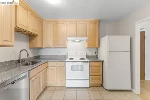 555 Pierce St, Albany, CA 94706 - Photo 6
