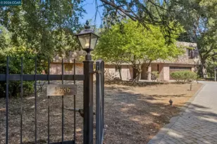 3686 Happy Valley Rd, Lafayette, CA 94549 - Photo 4