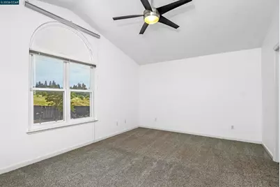 196 Bittercreek Dr, Folsom, CA 95630 - Photo 16