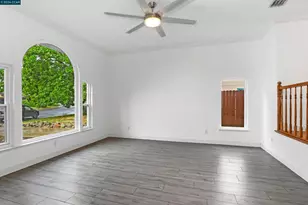 196 Bittercreek Dr, Folsom, CA 95630 - Photo 2