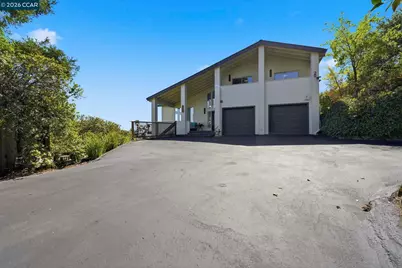 20 Surmont Ct, Lafayette, CA 94549 - Photo 4