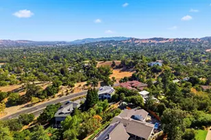 20 Surmont Ct, Lafayette, CA 94549 - Photo 88