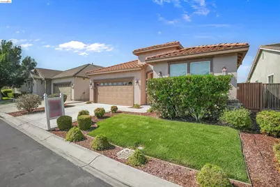 9833 Key West Way, Discovery Bay, CA 94505 - Photo 2