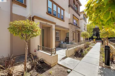 1159 Martin Luther King Dr, Hayward, CA 94541 - Photo 2