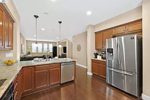 1159 Martin Luther King Dr, Hayward, CA 94541 - Photo 14