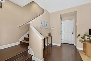 1159 Martin Luther King Dr, Hayward, CA 94541 - Photo 6