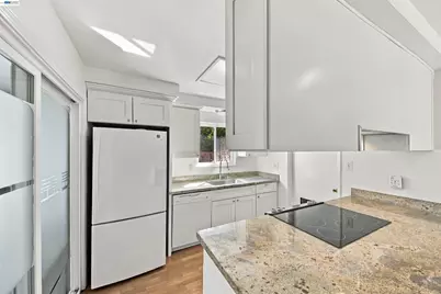 39656 Iolani Ct, Fremont, CA 94538 - Photo 8
