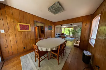 40 Harbord Ct, Oakland, CA 94618 - Photo 6