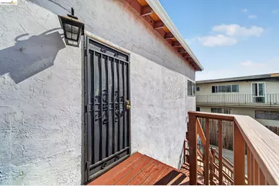 5445 Crittenden St, Oakland, CA 94601 - Photo 28