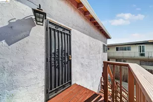 5445 Crittenden St, Oakland, CA 94601 - Photo 28