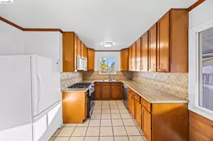 2240 Lessley Ave, Castro Valley, CA 94546 - Photo 8