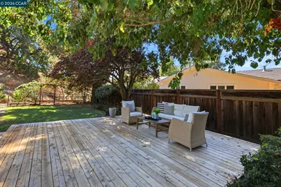 1198 Vacation Dr, Lafayette, CA 94549 - Photo 36