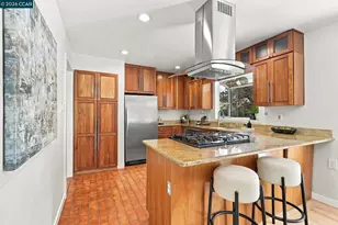 1198 Vacation Dr, Lafayette, CA 94549 - Photo 32