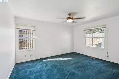 527 Capistrano, Oakland, CA 94603 - Photo 30