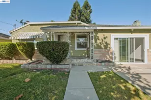 527 Capistrano, Oakland, CA 94603 - Photo 1
