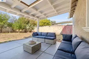 27745 Andrea St, Hayward, CA 94541 - Photo 36