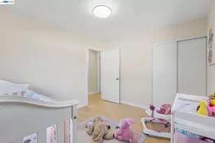 27745 Andrea St, Hayward, CA 94541 - Photo 28