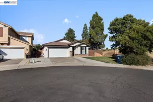 23 Mankato Ct, Sacramento, CA 95835 - Photo 2