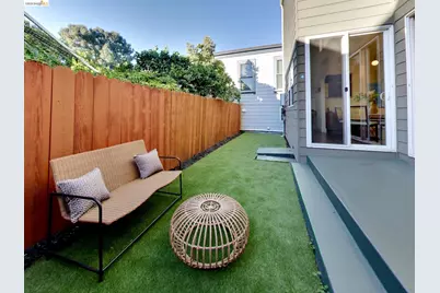 1009 Wood, Oakland, CA 94607 - Photo 4