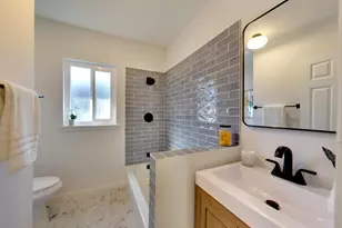 2701 Chestnut St, Oakland, CA 94607 - Photo 26