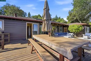 168 Crestview Dr, Orinda, CA 94563 - Photo 28