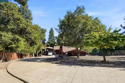 168 Crestview Dr, Orinda, CA 94563 - Photo 4