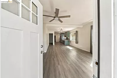 1614 72nd Ave, Oakland, CA 94621 - Photo 8