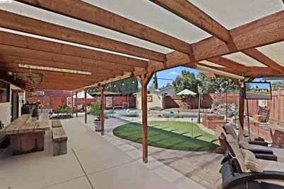 3909 Boatwright Dr, Concord, CA 94519 - Photo 46