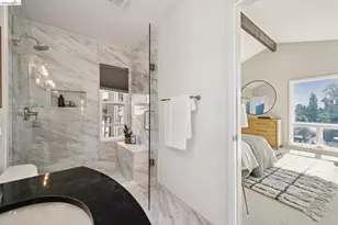 1701 Manzanita Dr, Oakland, CA 94611 - Photo 70