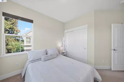 908 Arietta Dr, Mountain View, CA 94043 - Photo 32