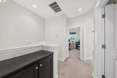 908 Arietta Dr, Mountain View, CA 94043 - Photo 44