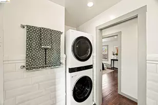 953 40th St, Oakland, CA 94608 - Photo 34