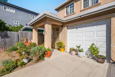 234 15th St, Richmond, CA 94801 - Photo 2