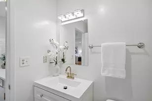 955 Shorepoint, Alameda, CA 94501 - Photo 12