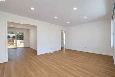 206 William Reed Dr, Antioch, CA 94509 - Photo 4